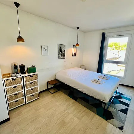 Le Petit Refuge - 2 Personnes - Parking Souterrain アパート