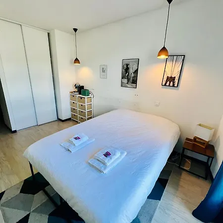 Le Petit Refuge - 2 Personnes - Parking Souterrain Apartman *