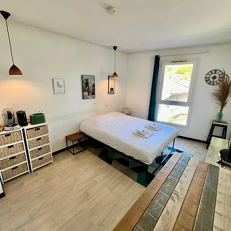 Le Petit Refuge - 2 Personnes - Parking Souterrain * ルルド